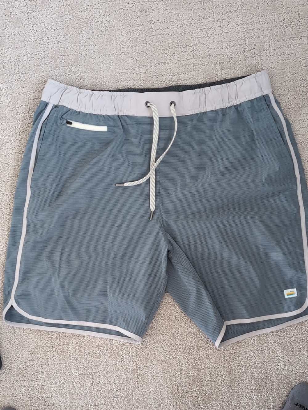 Vuori Banks Men's Shorts Dusty Blue Slub Stripe XL